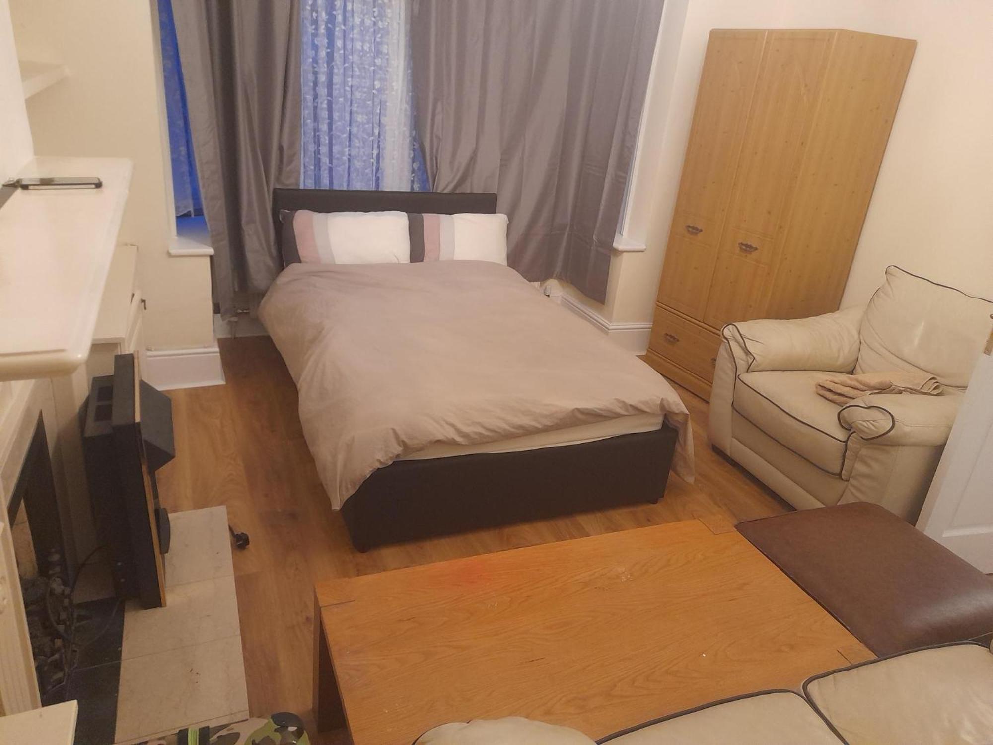 Big Room With Free Parking 伦敦 外观 照片